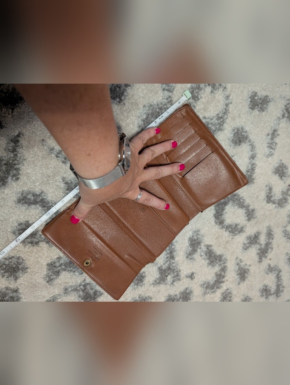 Louis Vuitton wallet - Picture 14 of 15